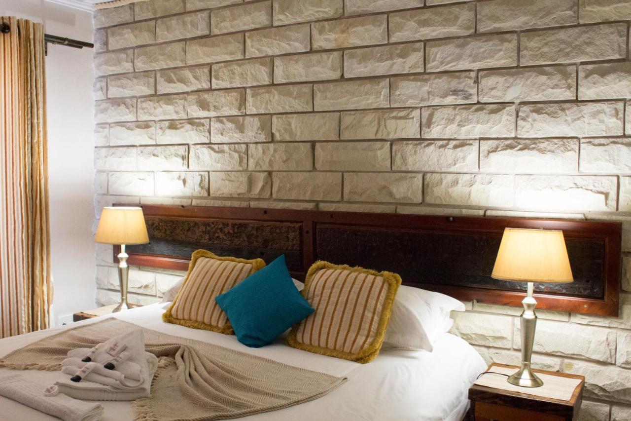 Imperani Guesthouse Фиксбург Экстерьер фото