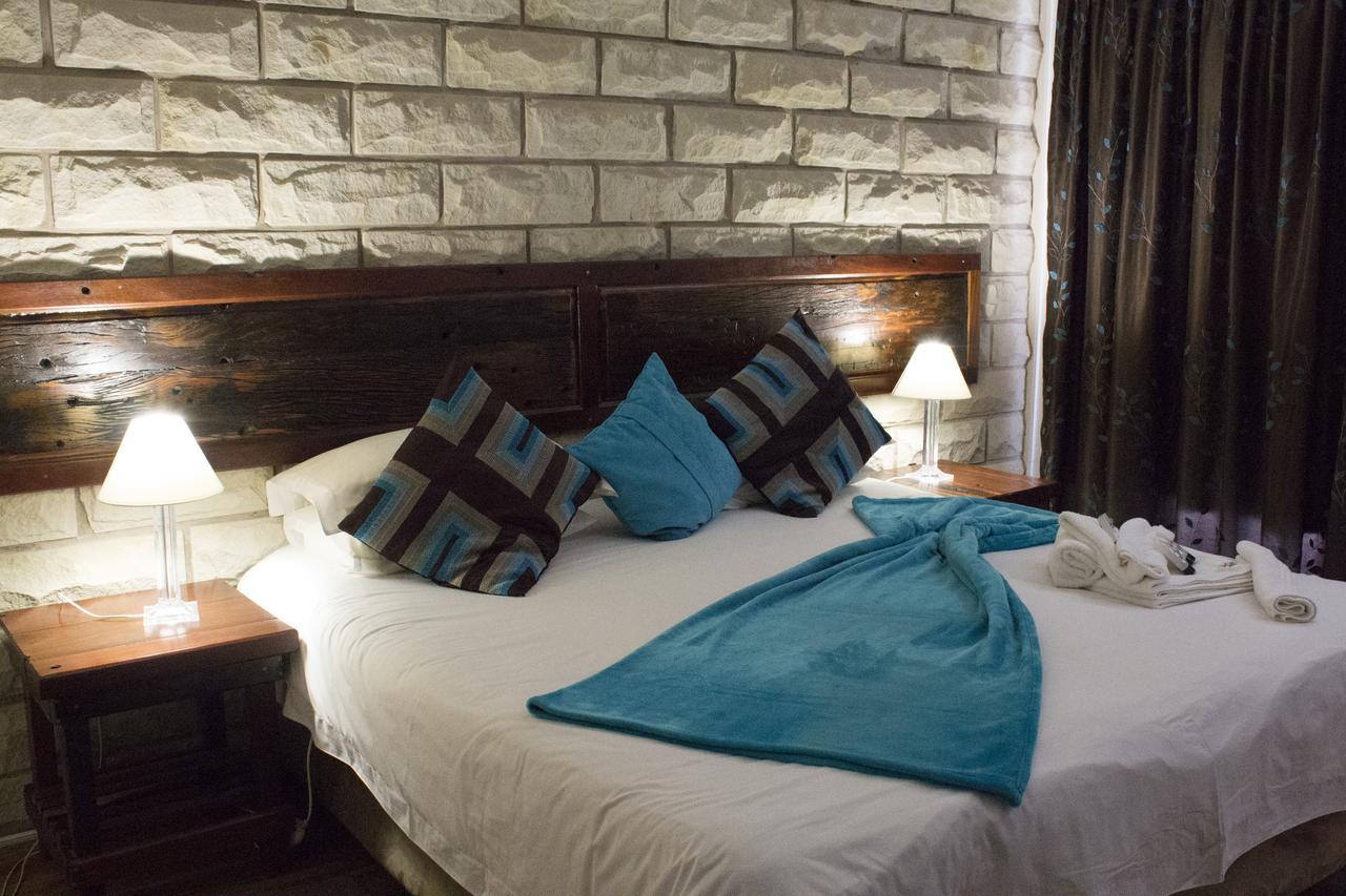 Imperani Guesthouse Фиксбург Экстерьер фото