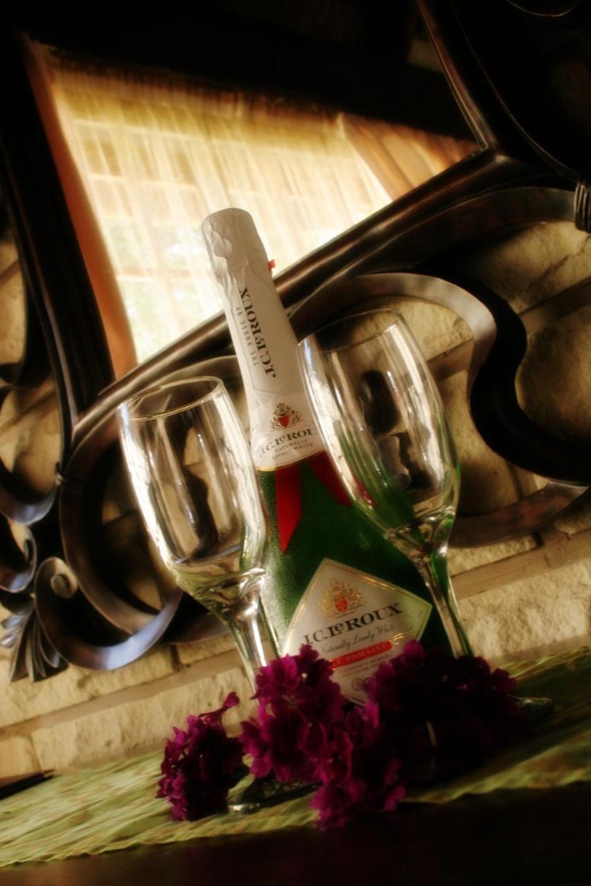 Imperani Guesthouse Фиксбург Экстерьер фото